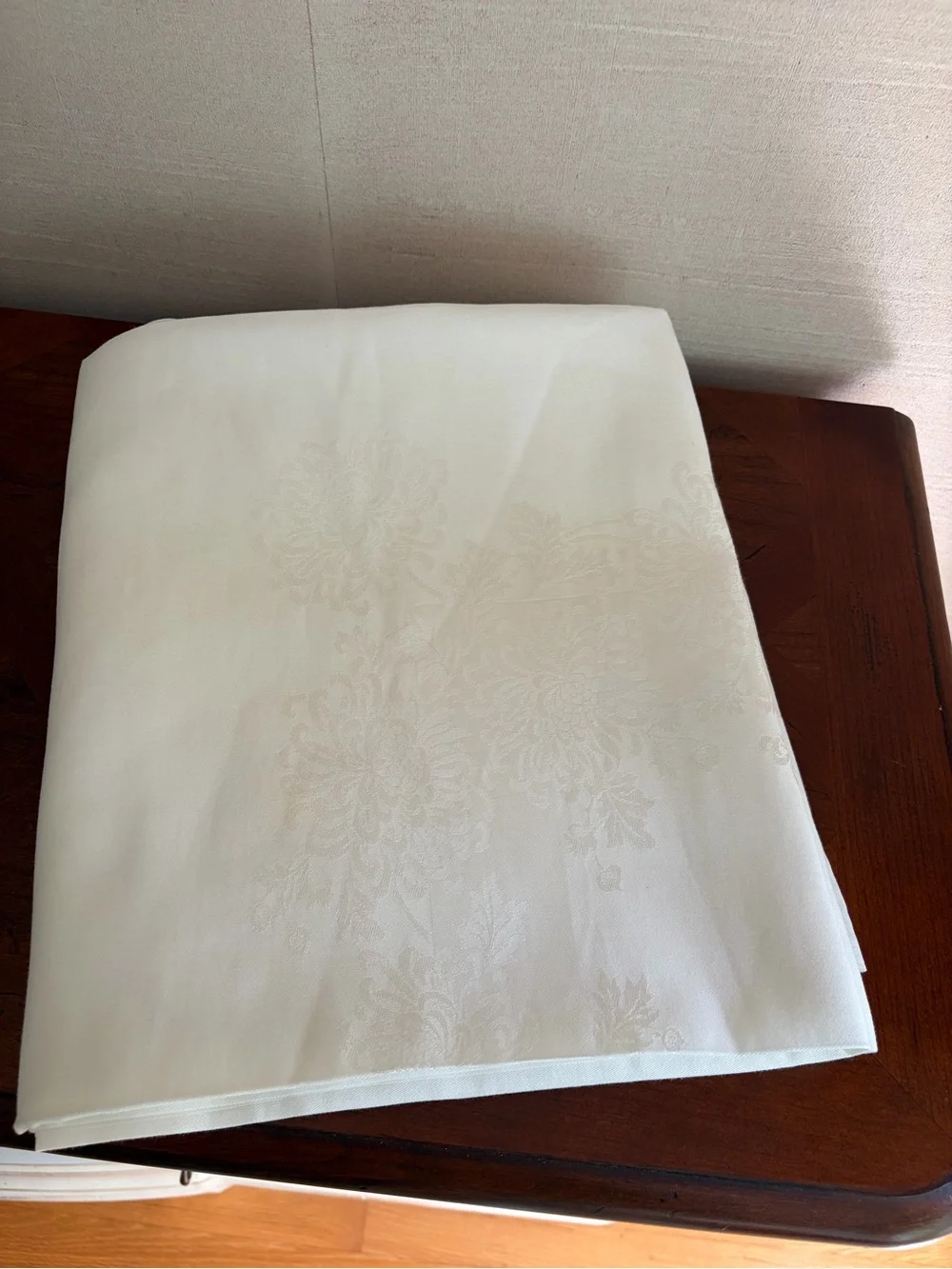 Elegant Rectangle White Damask Tablecloth, approx. 60